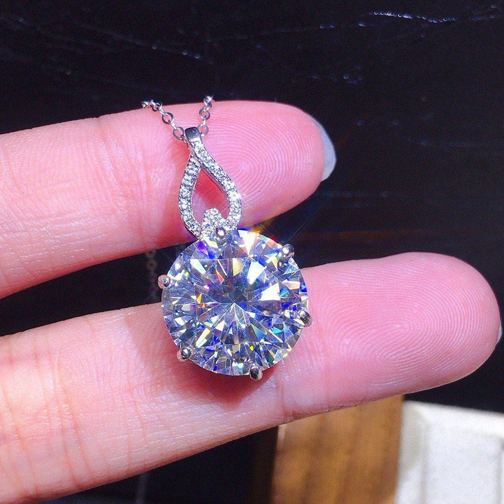 Stunning Necklace for Daily Wear