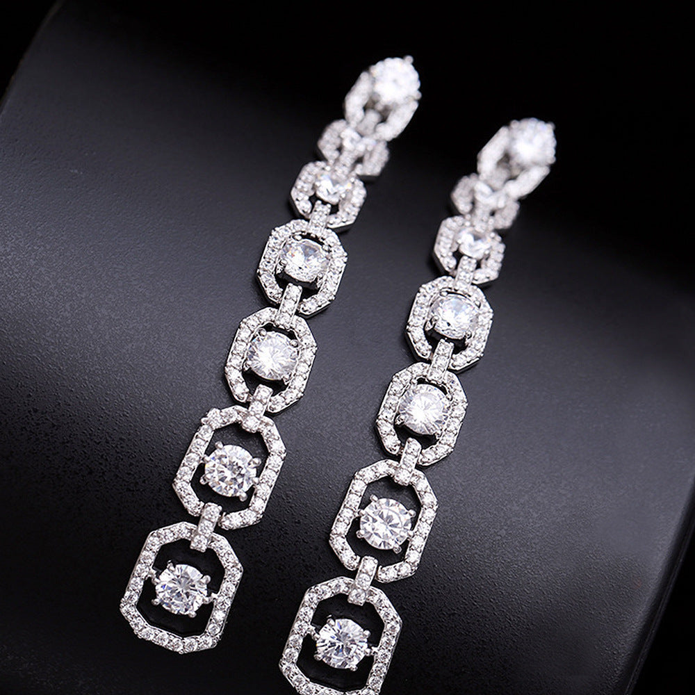 Elegant Earring for Every Occasion