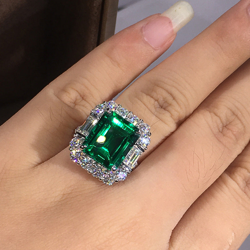 Beautiful Ring with Unique Style