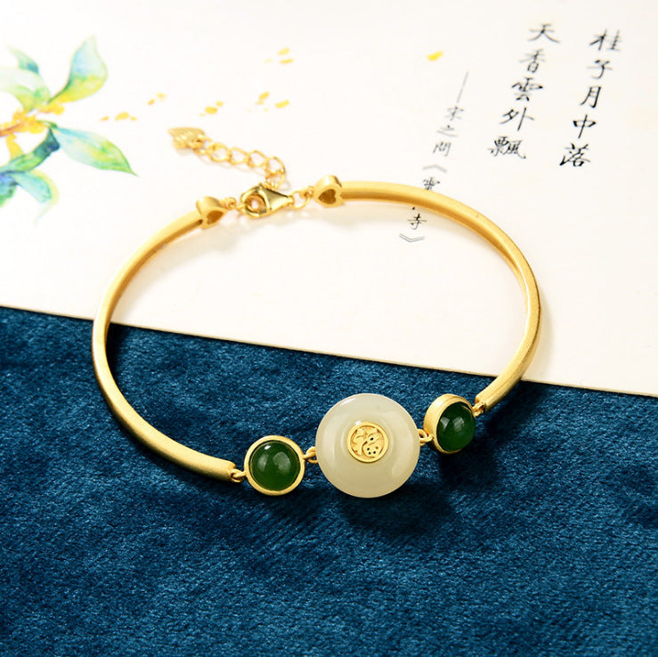 Romantic Silver Bracelet for Special Moments