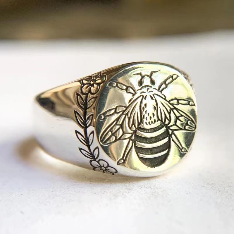 Stunning Ring for Daily Wear