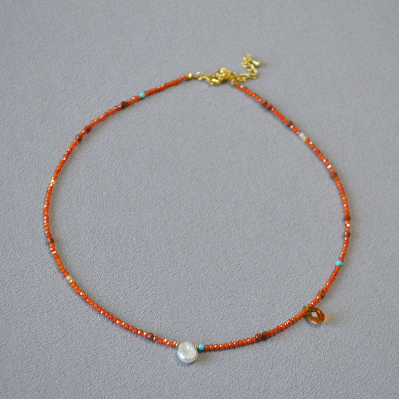 Classic Pearl Necklace with Timeless Appeal