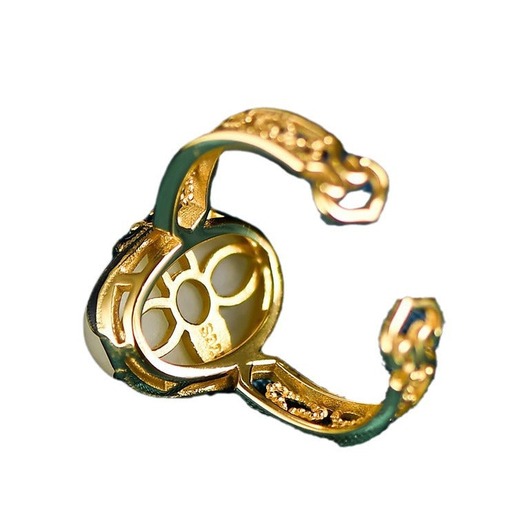 Charming Gold Ring for Any Occasion