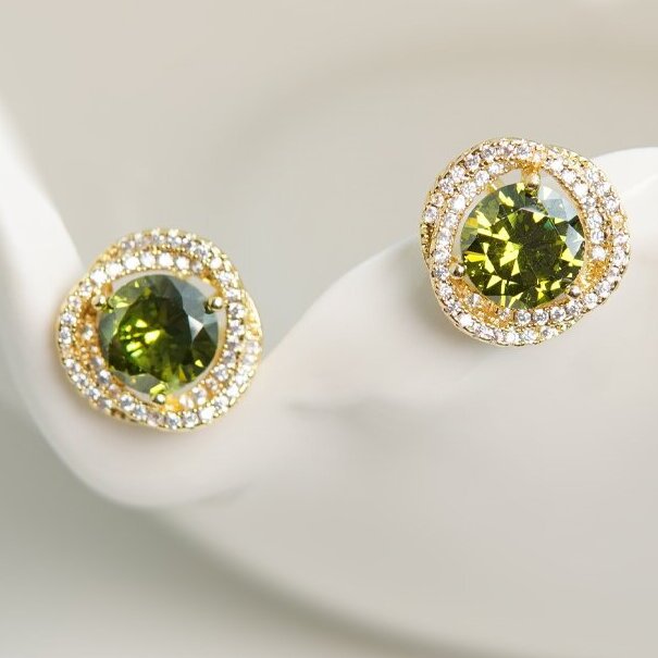 Classic Earring with Timeless Appeal