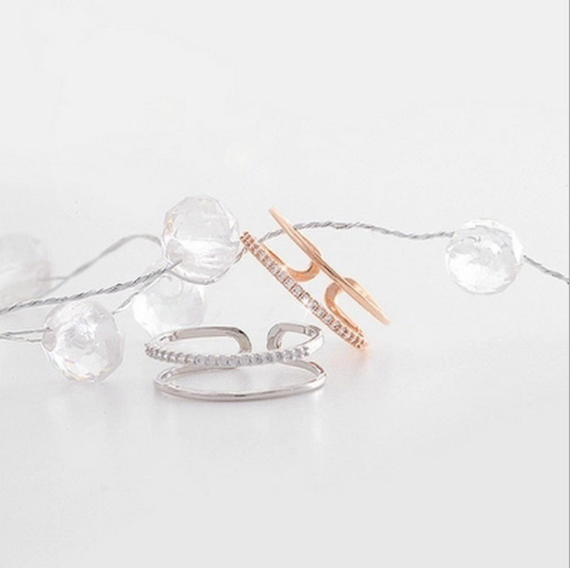Romantic Gold Ring for Special Moments