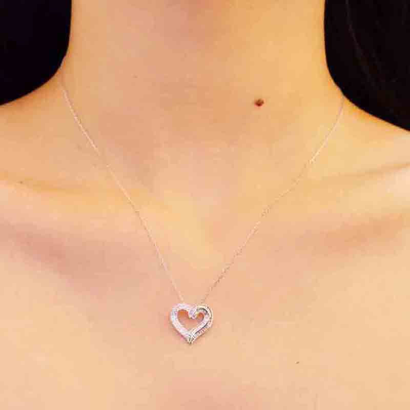 Charming Necklace for Any Occasion