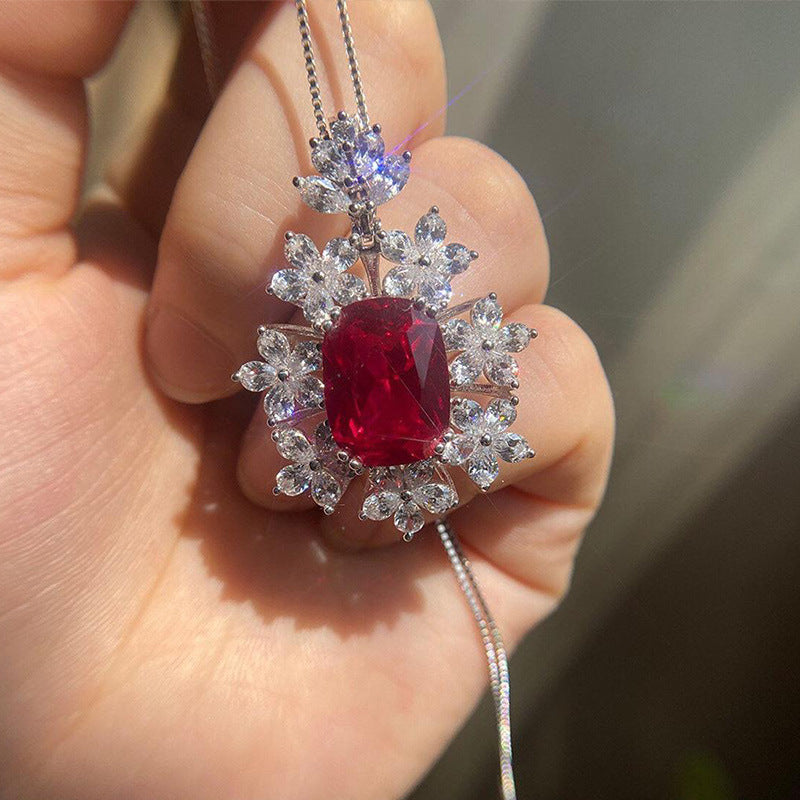 Beautiful Necklace with Unique Style