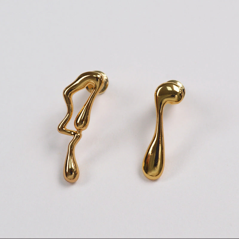 Vintage Handmade Gold Earring