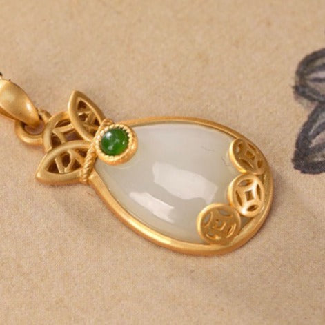 Beautiful Pendant with Unique Style