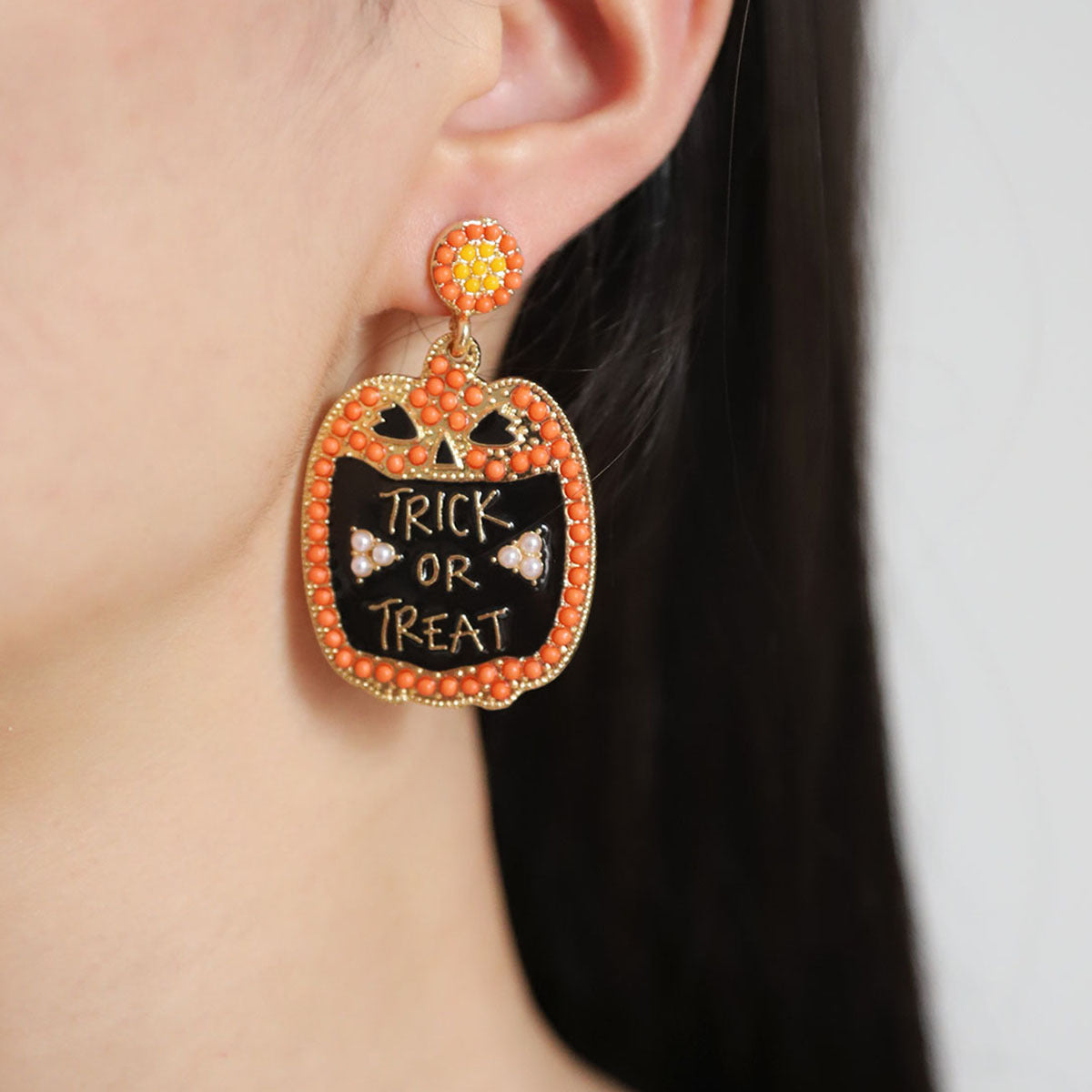 Stunning Earring for Daily Wear