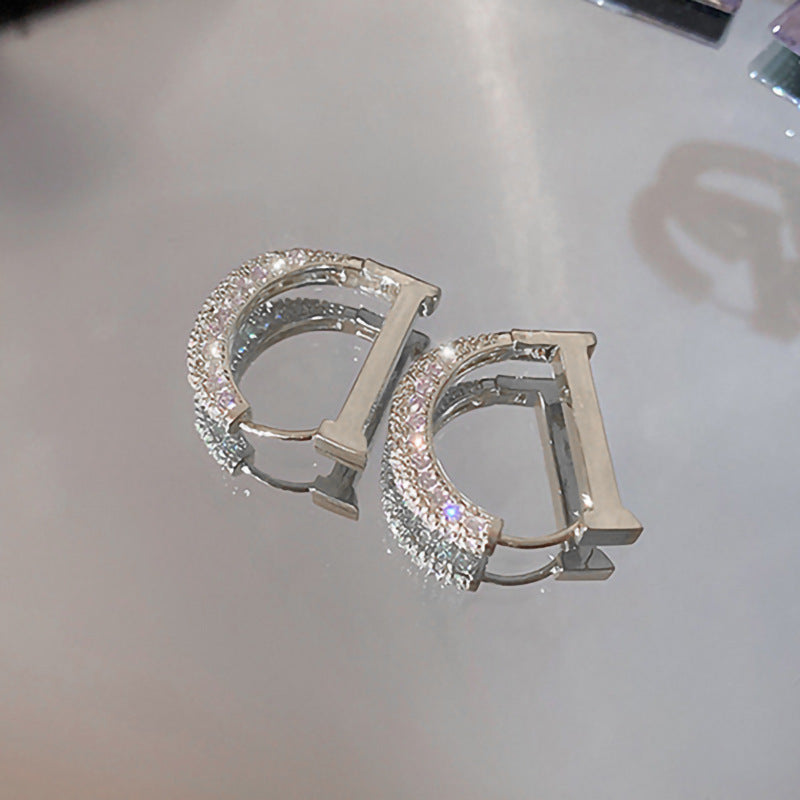 Beautiful Earring with Unique Style