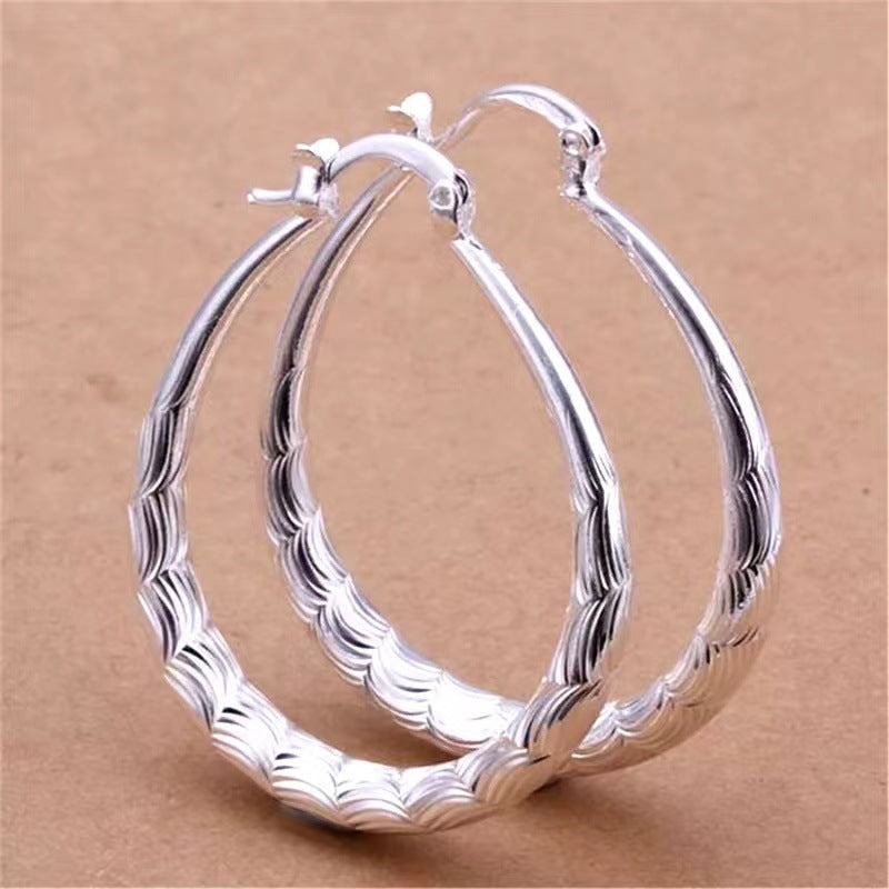 Elegant Silver Earring for Every Occasion