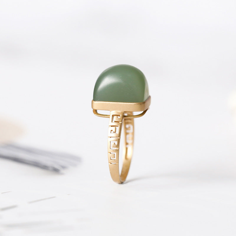 Charming Silver Ring for Any Occasion