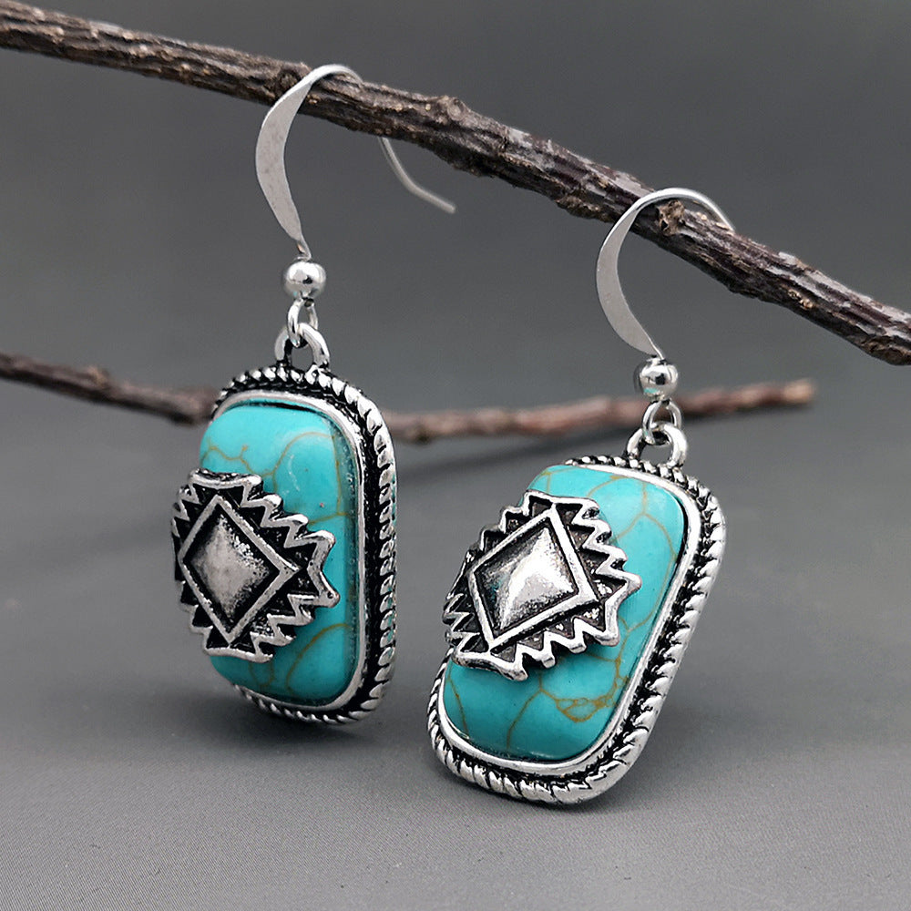 Stunning Earring for Daily Wear