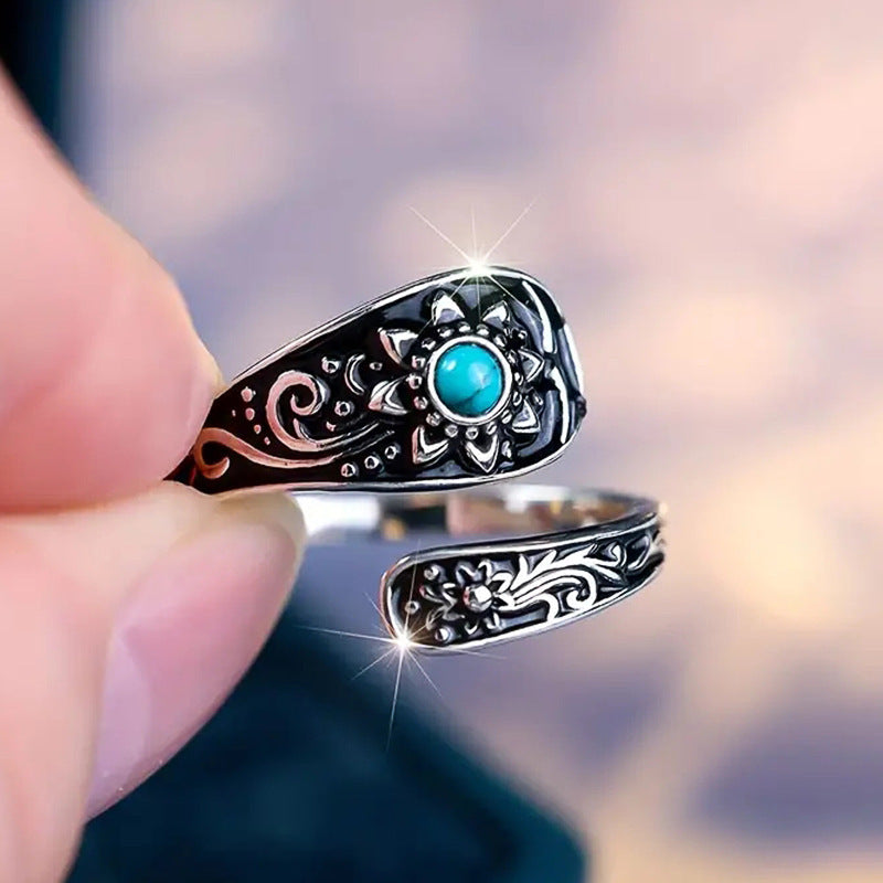 Classic Ring with Timeless Appeal