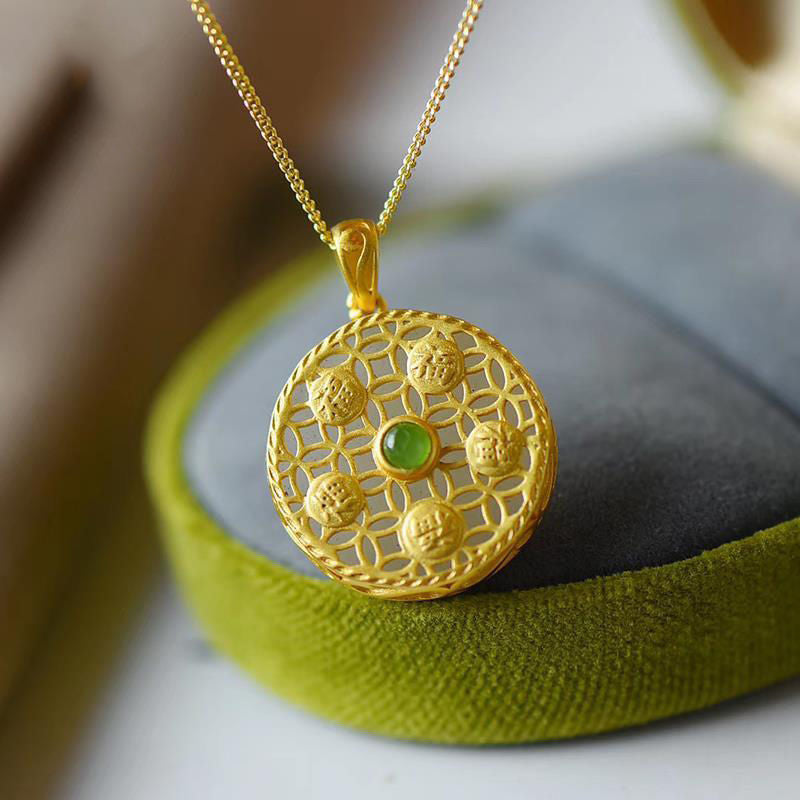 Romantic Necklace for Special Moments