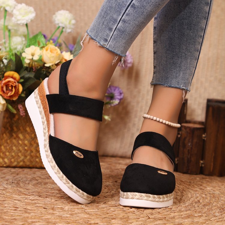 Chic Orthopedic Sandals with Unique Design