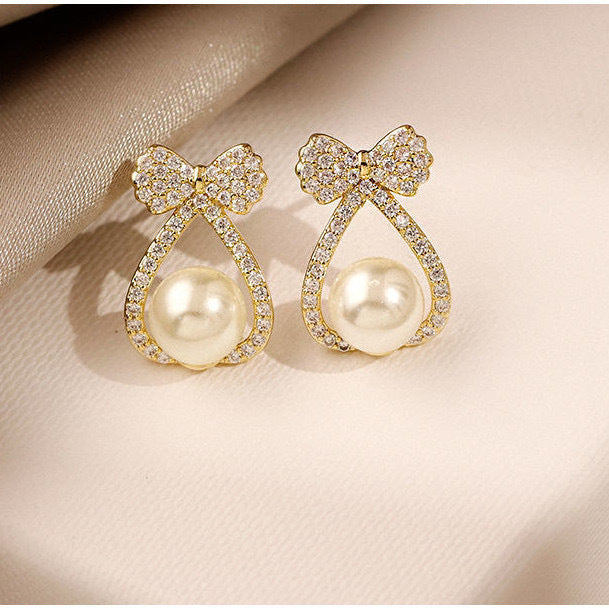 Delicate Artisan Pearl Earring