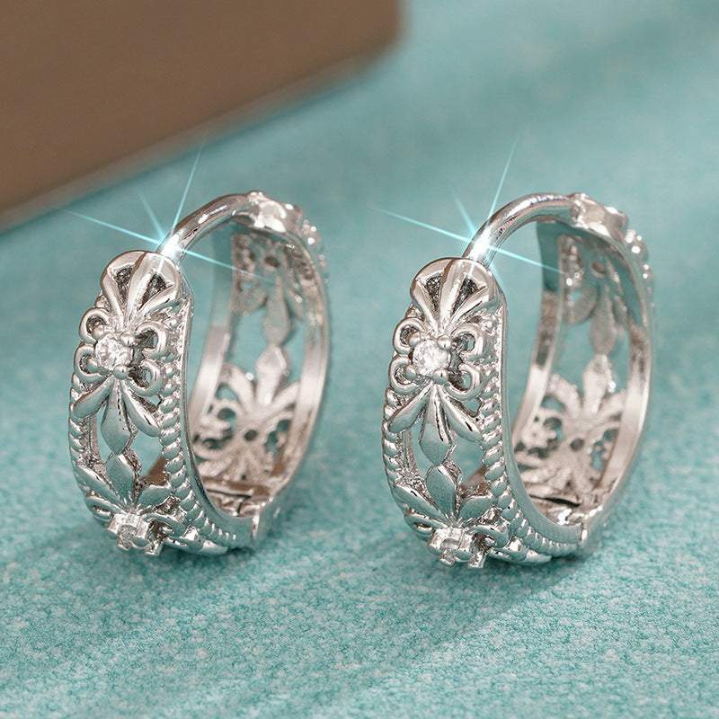 Beautiful Earring with Unique Style