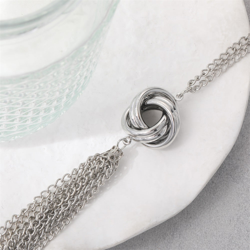 Classic Necklace with Timeless Appeal
