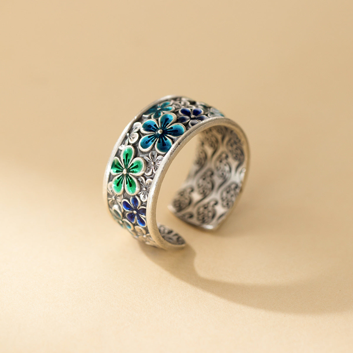 Beautiful Ring with Unique Style