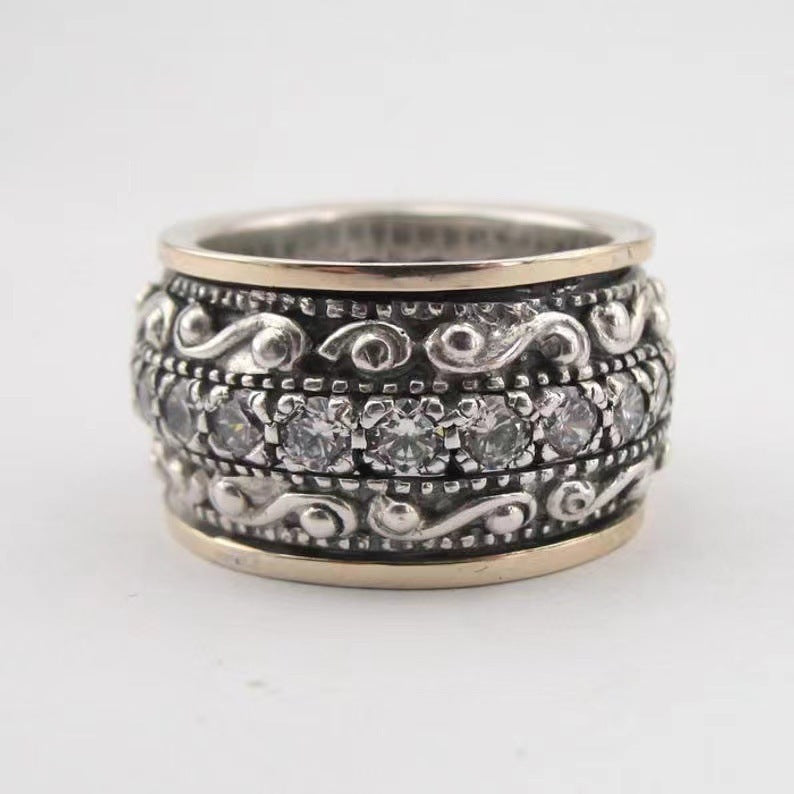 Beautiful Ring with Unique Style