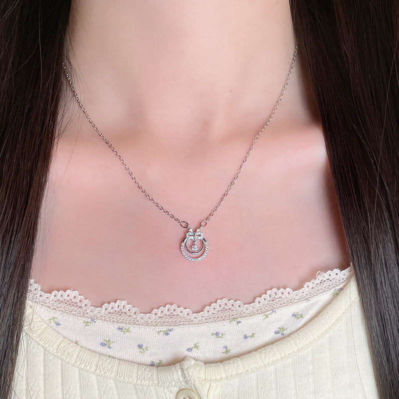 Charming Piece for Any Occasion