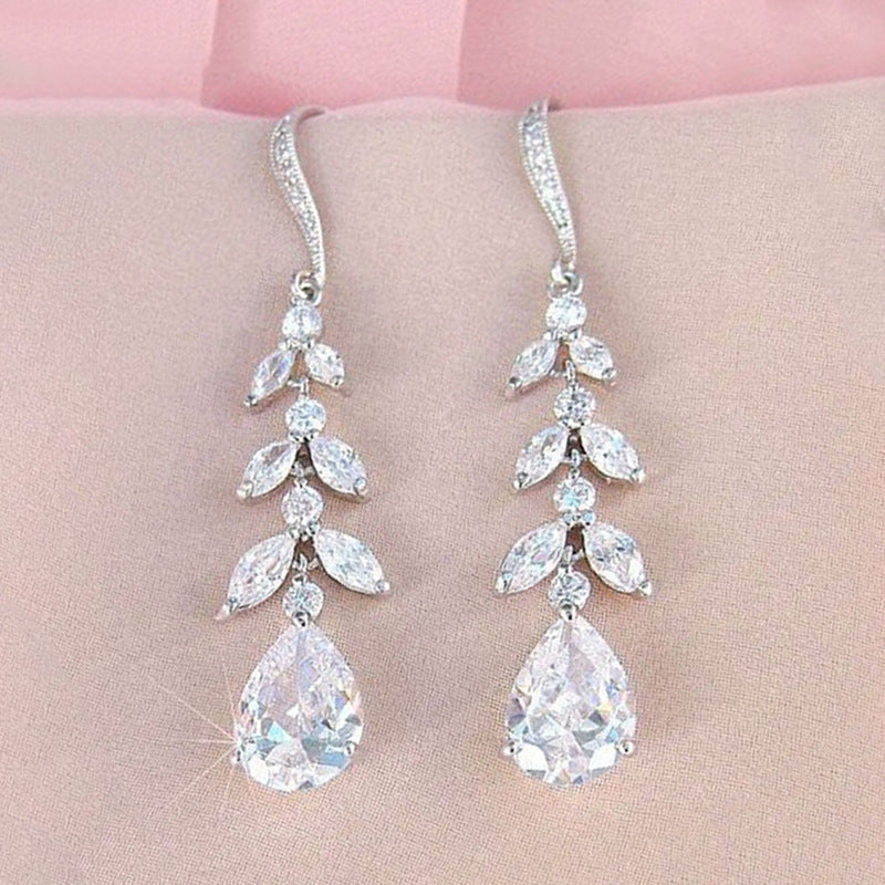 Charming Earring for Any Occasion