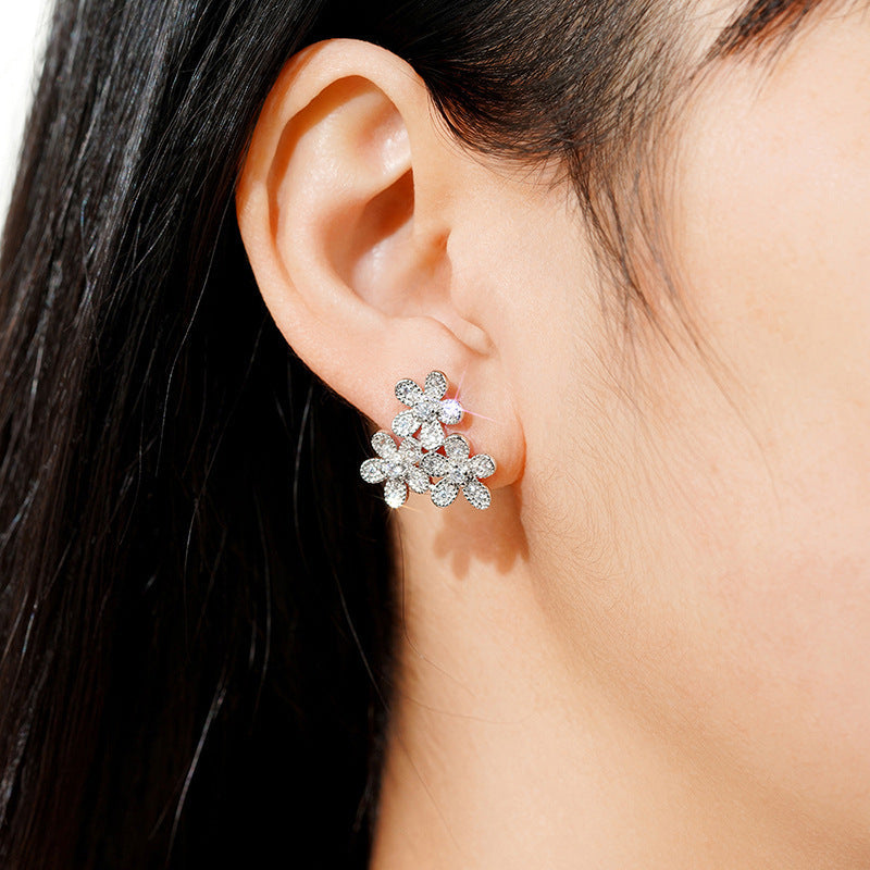Elegant Earring for Every Occasion