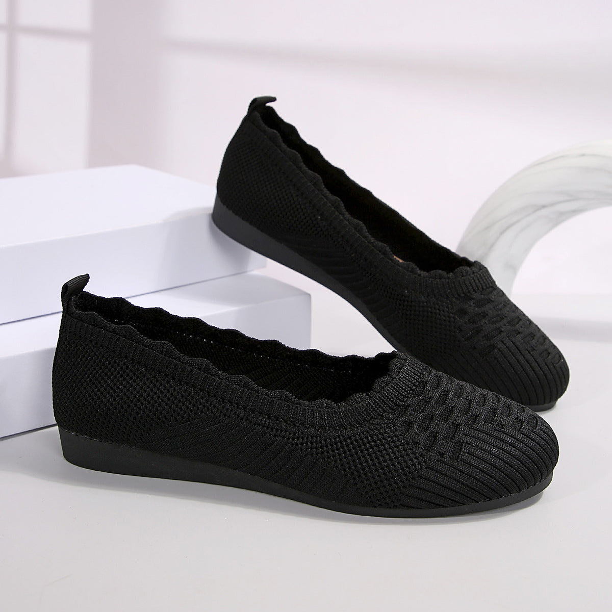 Chic Orthopedic Shoes with Unique Design