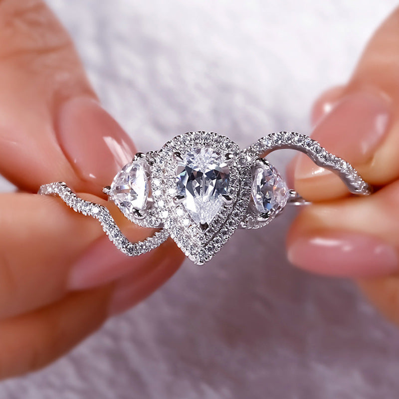 Beautiful Set with Unique Style