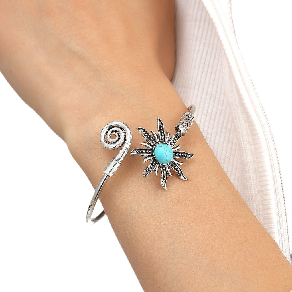 Stunning Bracelet for Daily Wear
