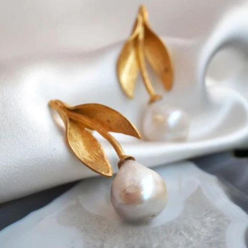 Delicate Artisan Gold Earring