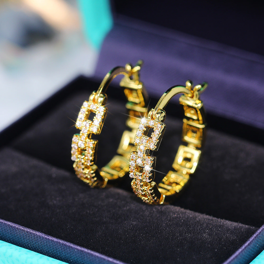Stunning Earring for Daily Wear