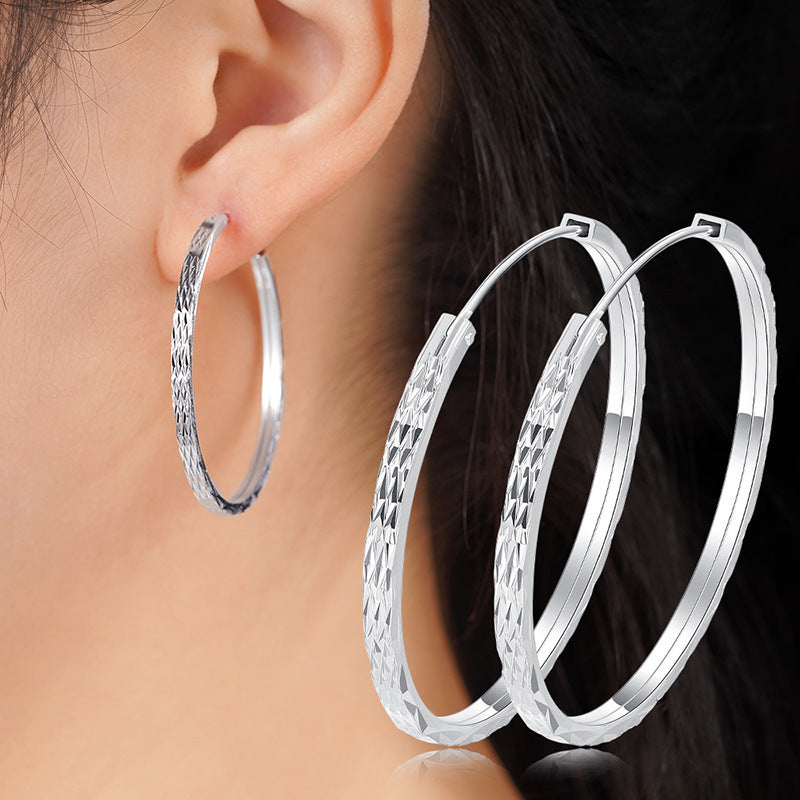 Romantic Earring for Special Moments