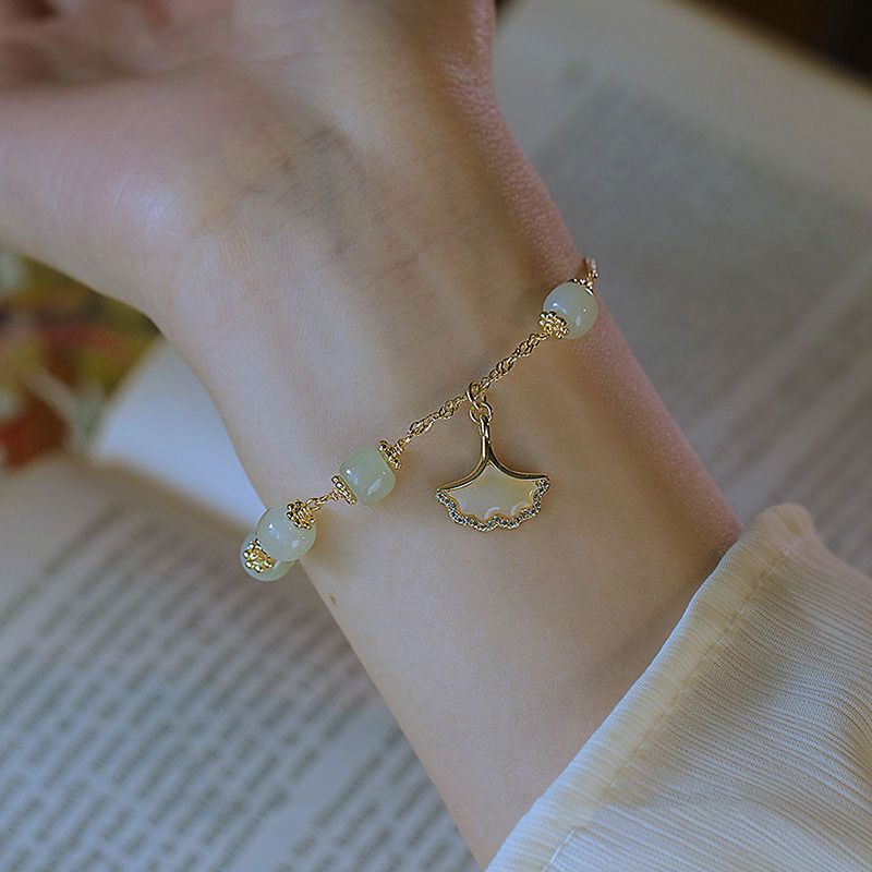 Stunning Bracelet for Daily Wear