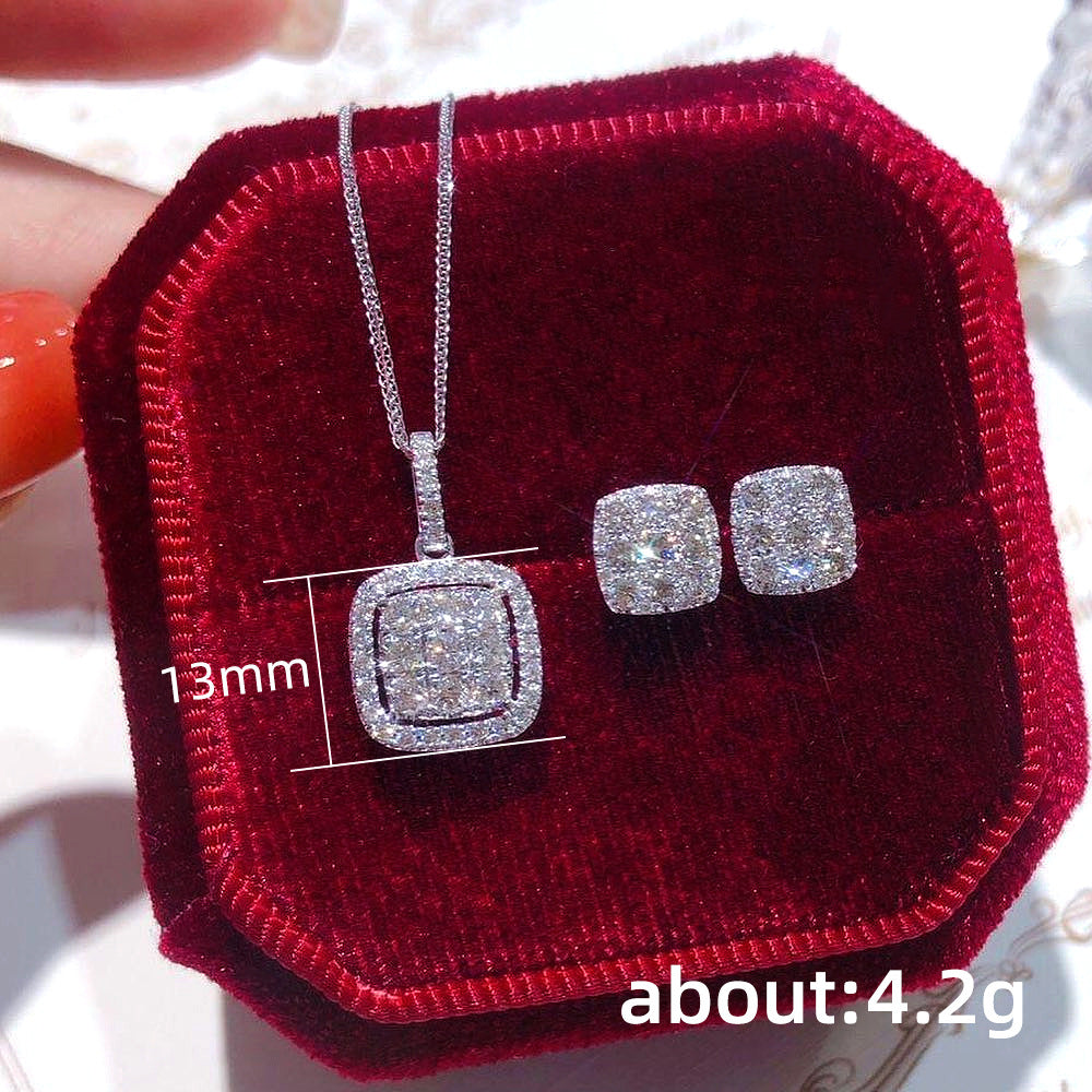 Beautiful Necklace with Unique Style