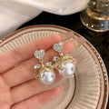 Classic Pearl Earring with Timeless Appeal