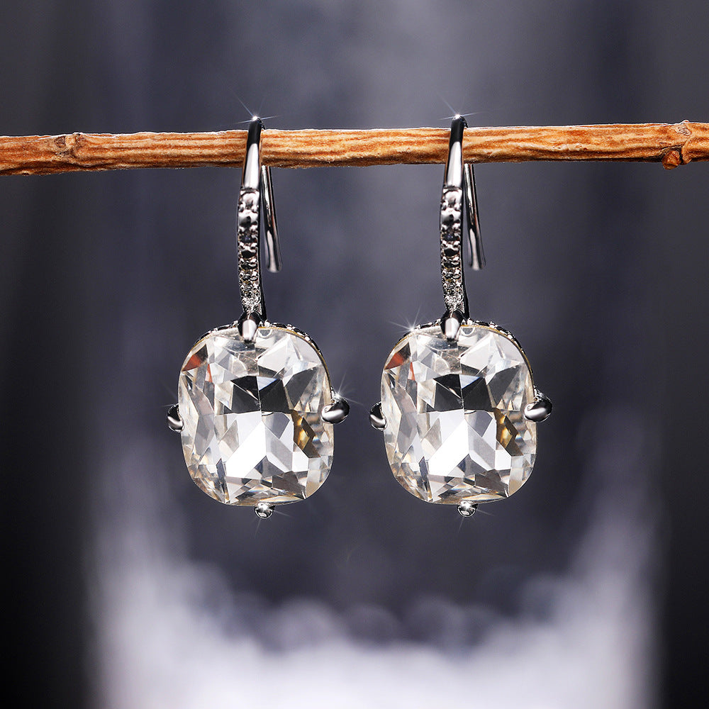Elegant Earring for Every Occasion