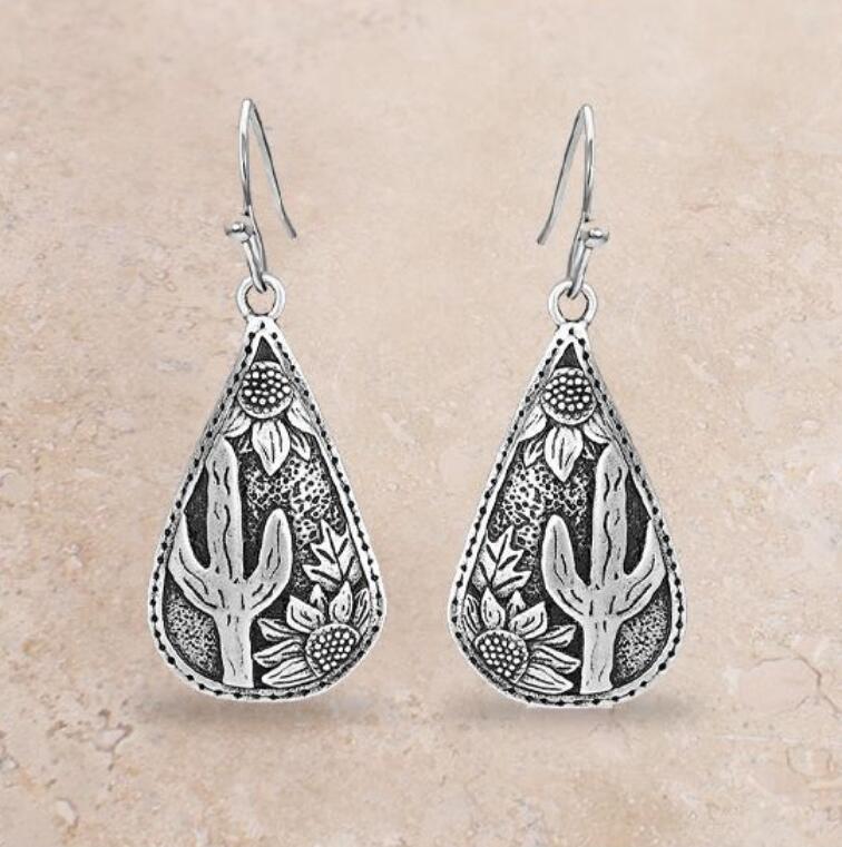 Stunning Earring for Daily Wear