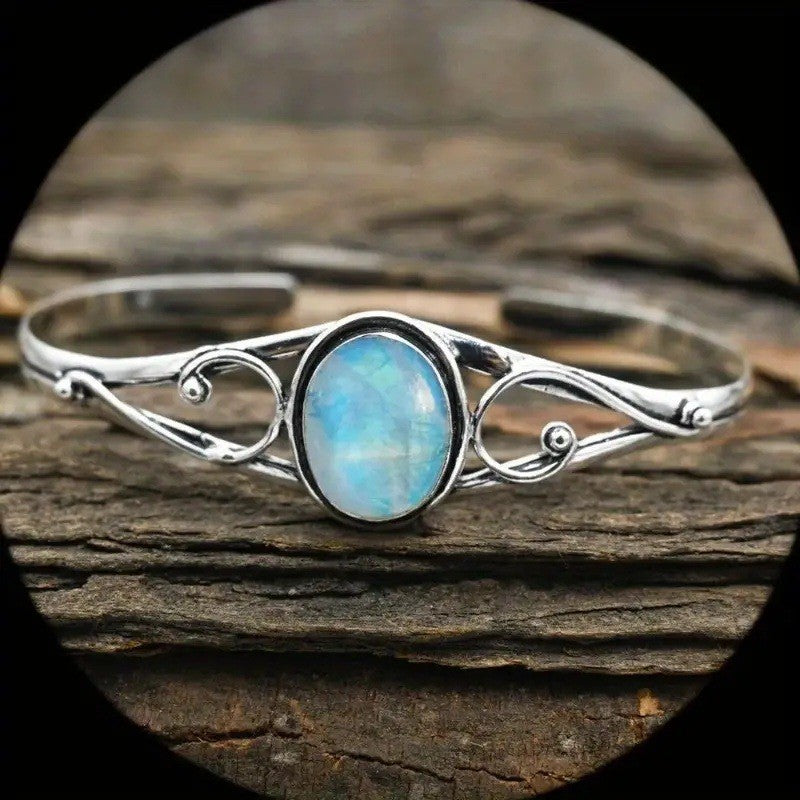Classic Bracelet with Timeless Appeal