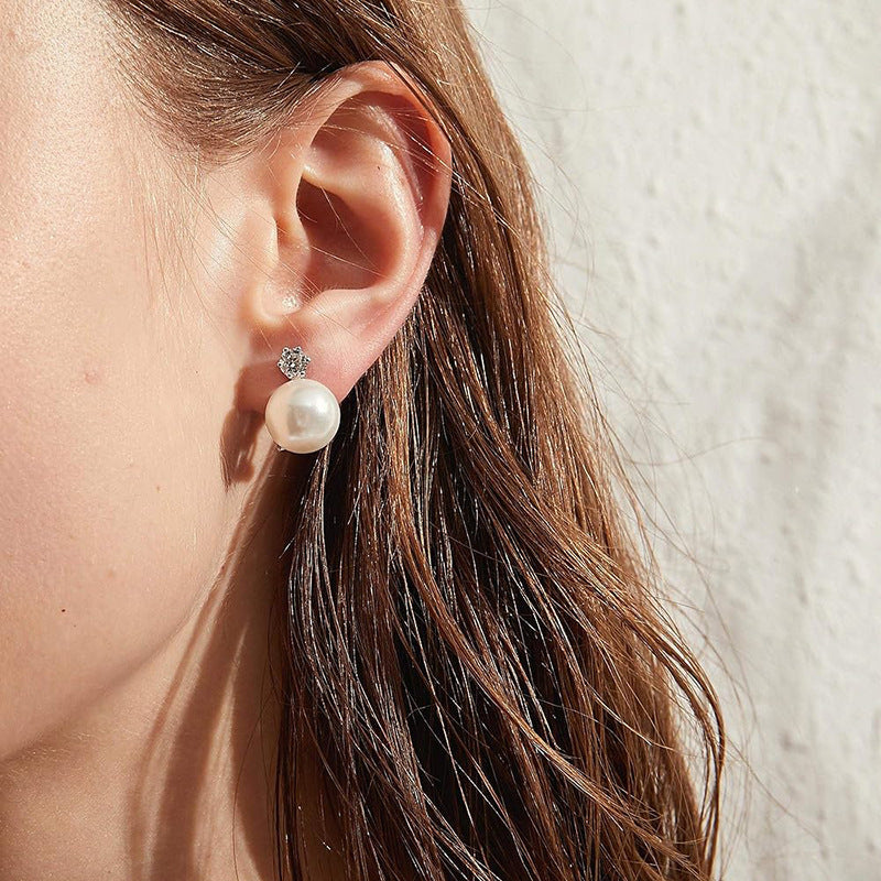 Delicate Artisan Pearl Earring