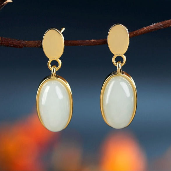 Stunning Gold Earring for Daily Wear