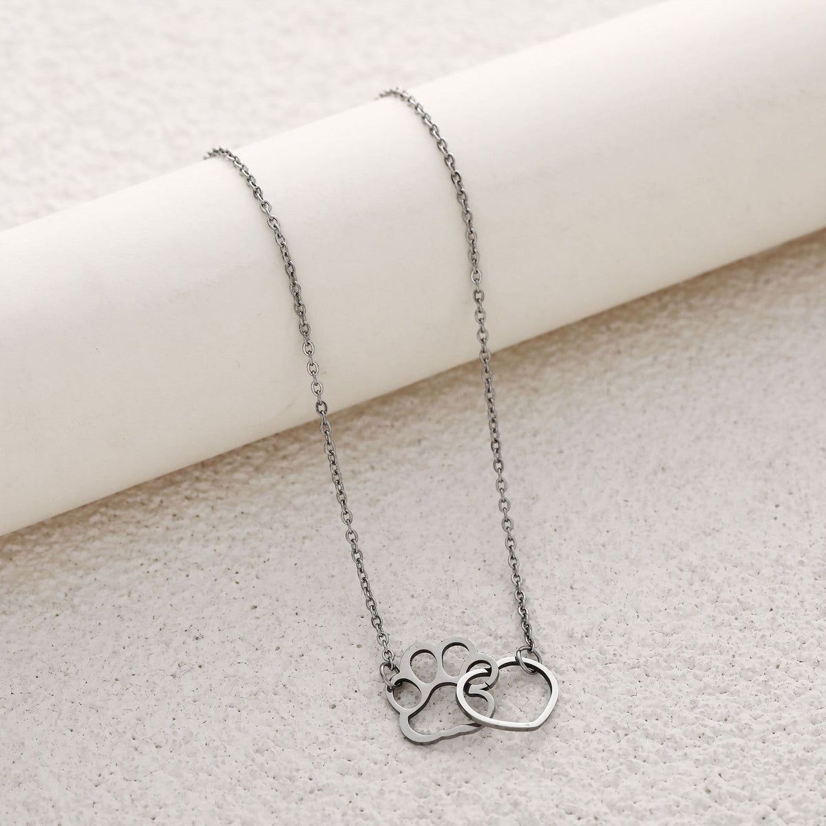Stunning Necklace for Daily Wear