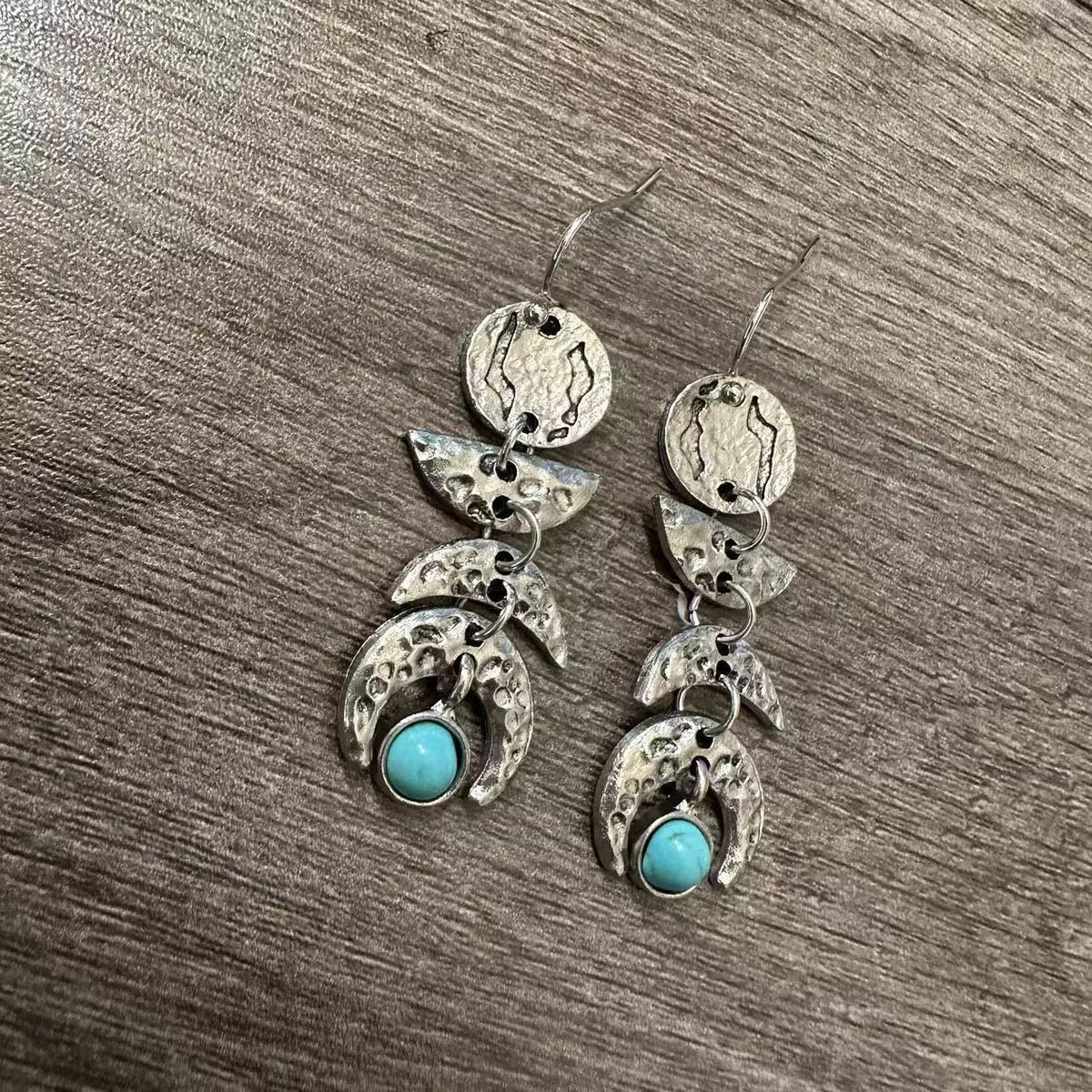 Beautiful Silver Earring with Unique Style