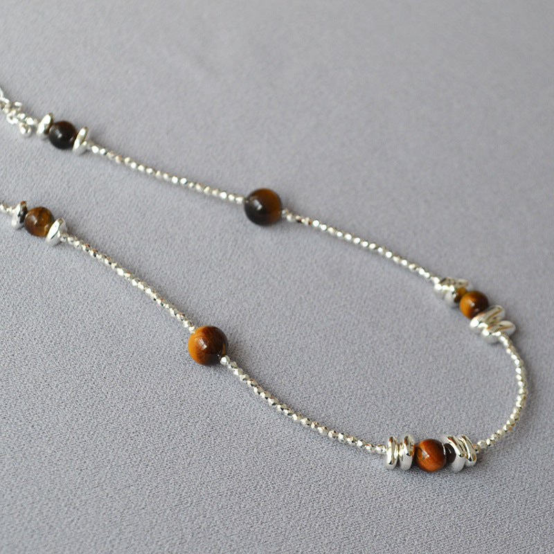 Classic Silver Necklace with Timeless Appeal