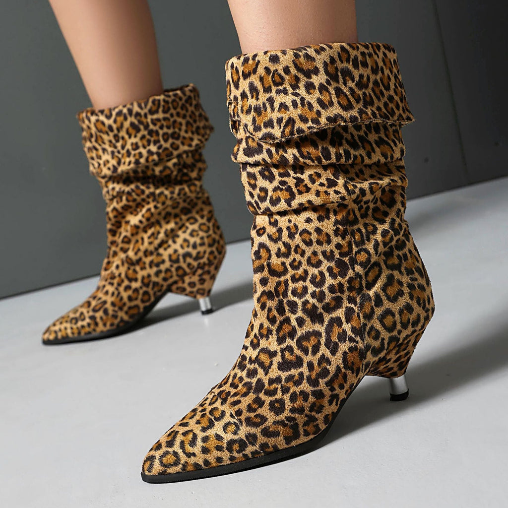 Graceful Orthopedic Boots for Modern Look