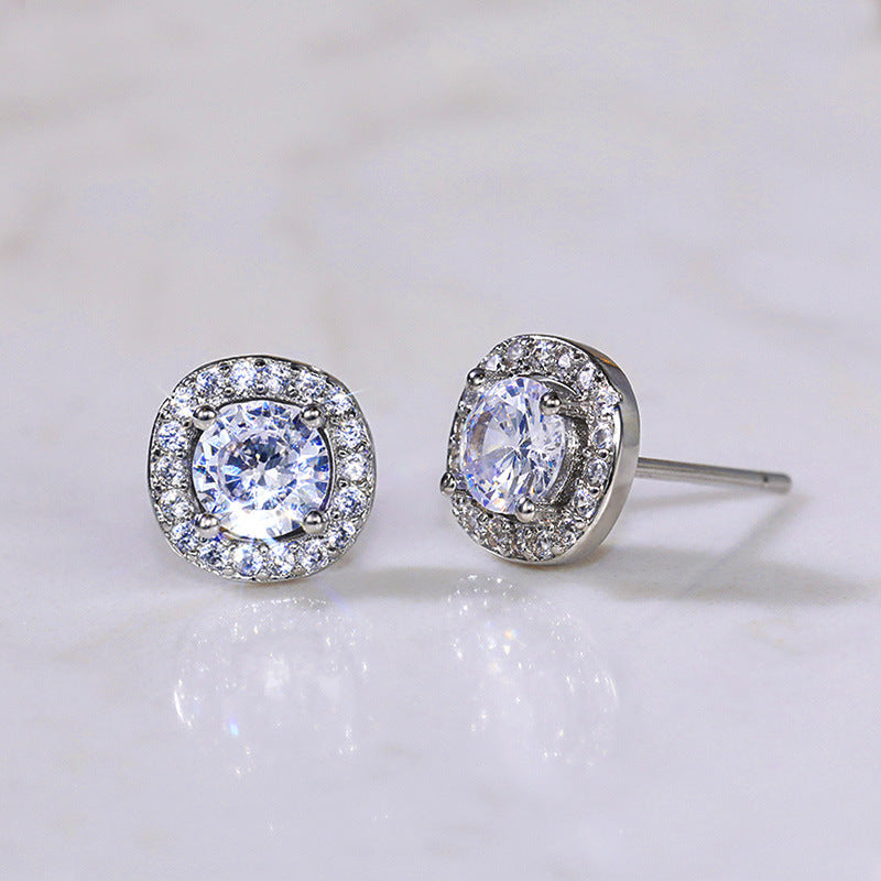 Stunning Gold Earring for Daily Wear
