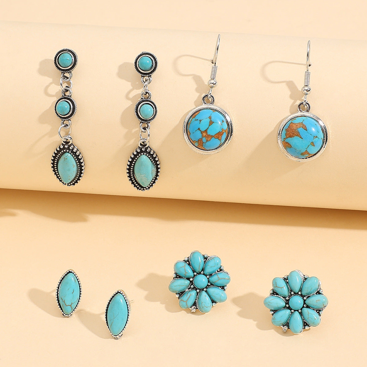 Classic Set with Timeless Appeal