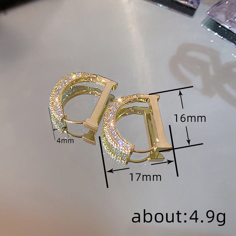 Classic Earring with Timeless Appeal